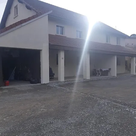 Gogo Location 1 Apartment Forest-Saint-Julien Exterior photo