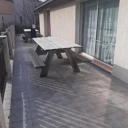 Gogo Location 1 Apartment Forest-Saint-Julien Exterior photo
