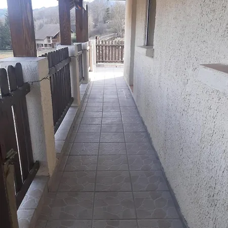 Gogo Location 1 Apartment Forest-Saint-Julien Exterior photo