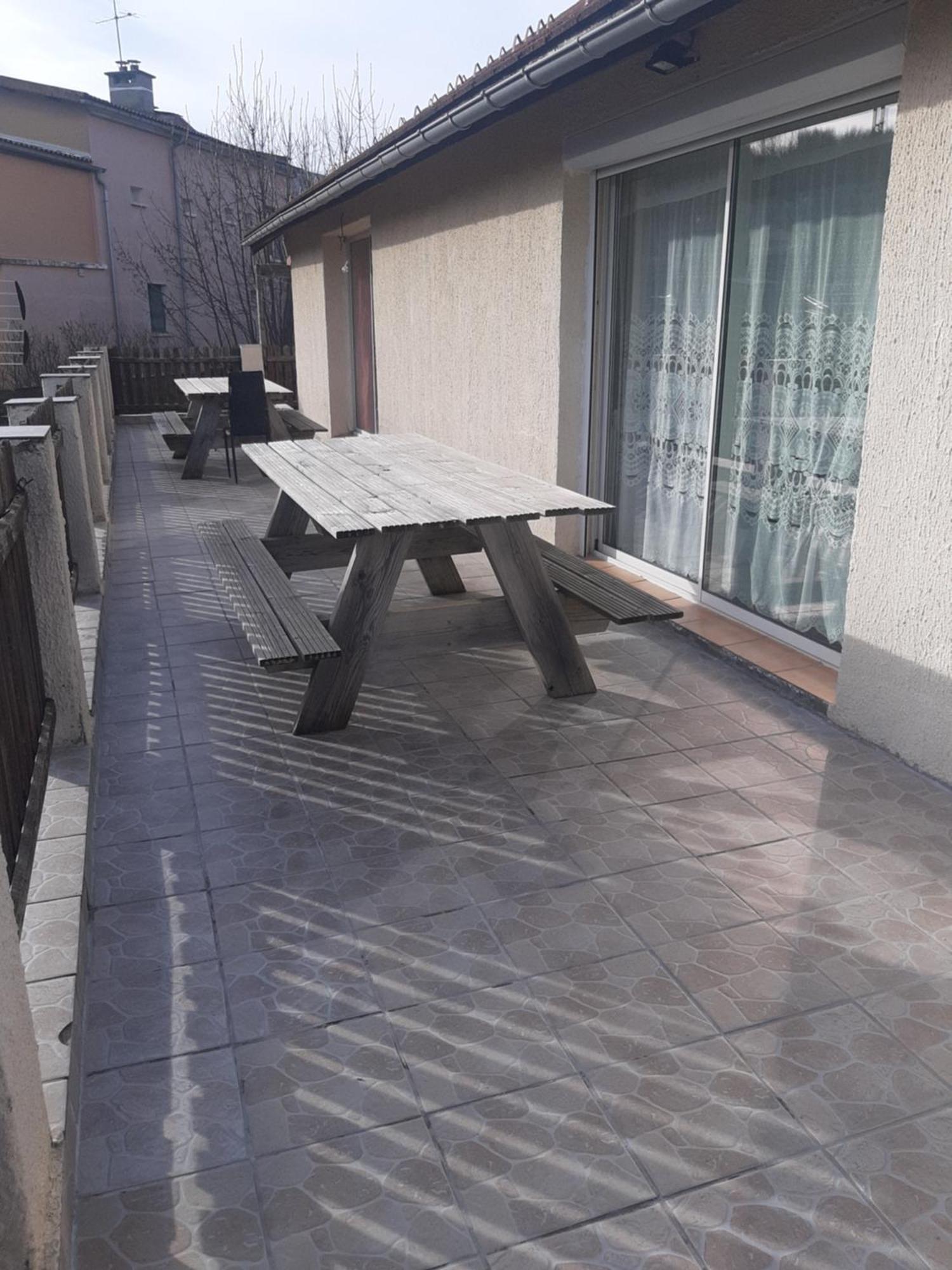 Gogo Location 1